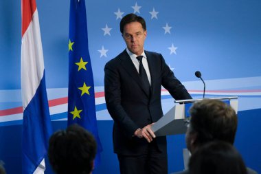 Brüksel, Belçika. 21 Şubat 2020. Hollanda Başbakanı Mark Rutte, AB liderlerinin zirvesi sonrasında düzenlediği basın toplantısında konuştu.