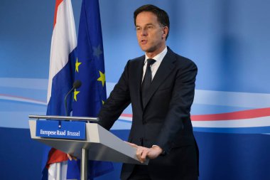 Brüksel, Belçika. 21 Şubat 2020. Hollanda Başbakanı Mark Rutte, AB liderlerinin zirvesi sonrasında düzenlediği basın toplantısında konuştu.