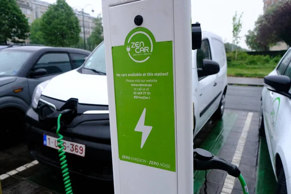 Electric Car Charging Station Brussels Belgium April 2020 — Stock Photo, Image