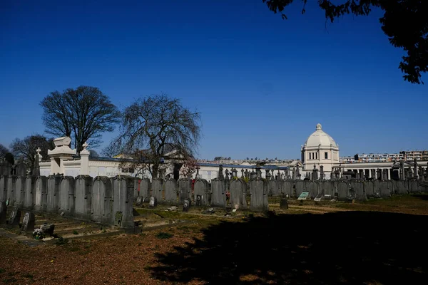 Gravestones World Wars Soldaten Molenbeek Begraafplaats België April 2020 — Stockfoto