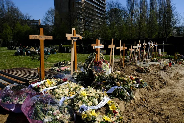 Graves Моленбекському Кладовищі Бельгії Квітня 2020 Року Бельгійська Влада Закрила — стокове фото