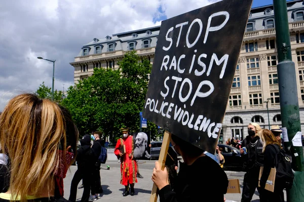 Demonstranten Houden Bordjes Vast Tijdens Protestbetoging Van Black Lives Matter — Stockfoto