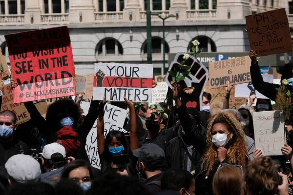 Protesters Hold Placards Gather Central Brussels Black Lives Matter Protest — Stock Photo, Image