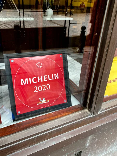 Логотип Мішлен Гайдс Ресторані Брюсселі Бельгія Червня 2020 Року — стокове фото