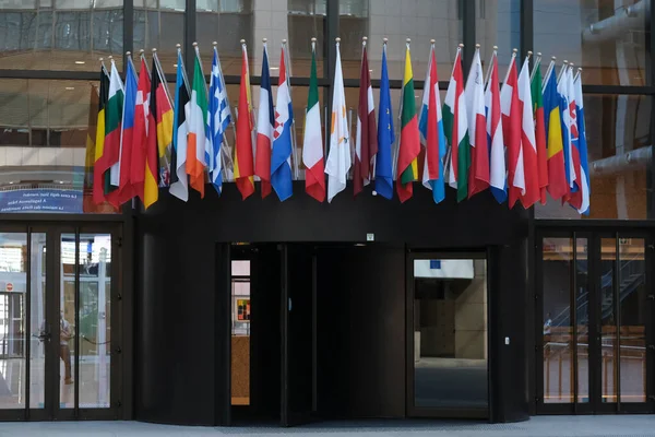 Bruxelas Bélgica Junho 2020 Bandeiras Dos Membros Europa Edifício Conselho — Fotografia de Stock