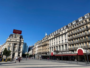 25 Haziran 2020 'de Brüksel, Belçika' daki Coronavirus salgını sırasında kapalı otelin dış görüntüsü