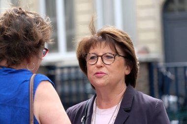 28 Haziran 2020 'de Fransa' nın Lille kentindeki Fransız Belediye seçimlerinin ikinci turunda halk sandık başına geldi.