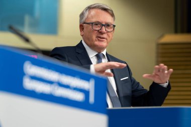 AB Komiseri Nicolas Schmit