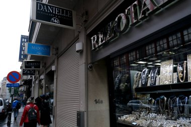 4 Temmuz 2020 'de Belçika' nın Antwerp kentindeki bir kuyumcunun dış görünüşü.