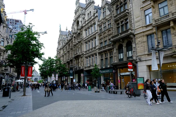 Pedestrians Walk Meir Street Which Main Shopping Street Antwerp Belgium — Stock Photo, Image