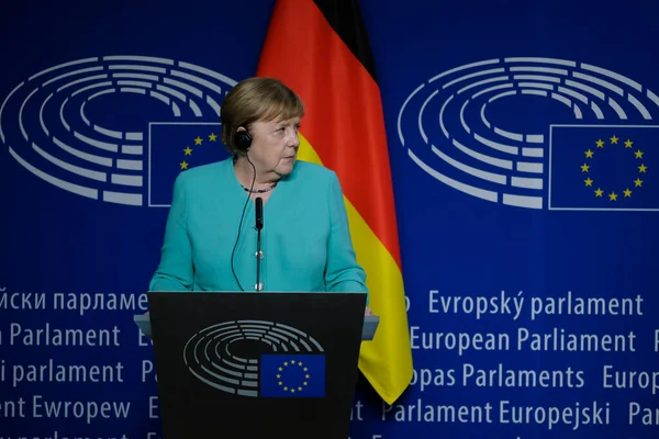 Německá Kancléřka Angela Merkelová Předseda Evropského Parlamentu David Sassoli Zúčastní — Stock fotografie