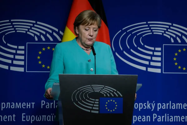 Kanselir Jerman Angela Merkel Dan Presiden Parlemen Eropa David Sassoli — Stok Foto