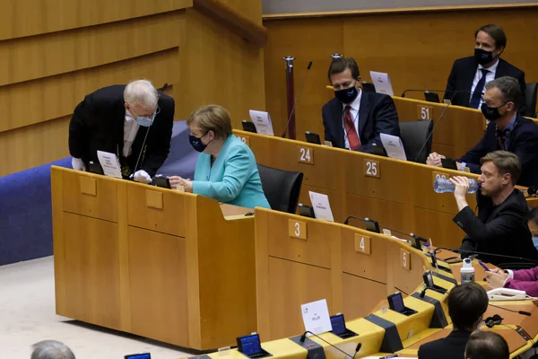 Bundeskanzlerin Angela Merkel Spricht Während Einer Plenarsitzung Europäischen Parlament Brüssel — Stockfoto