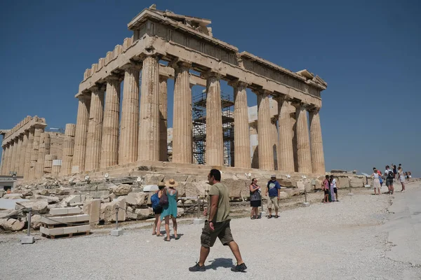 Touristen Besuchen Den Akropolis Hügel Athen Griechenland August 2020 — Stockfoto