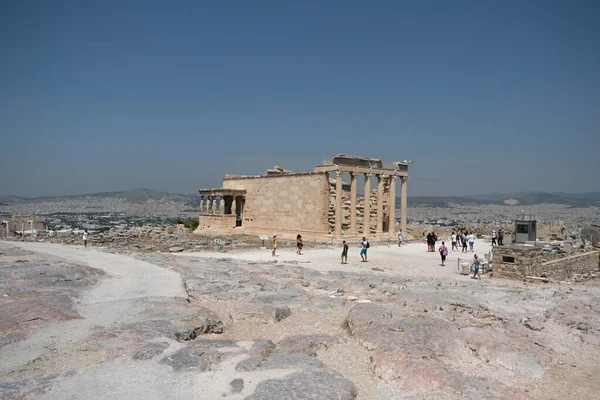 Turister Besöker Akropolis Kulle Aten Grekland Den Augusti 2020 — Stockfoto