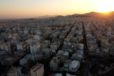 29 Ağustos 2020 'de Yunanistan' ın Korydallos ilçesindeki konutların hava manzarası