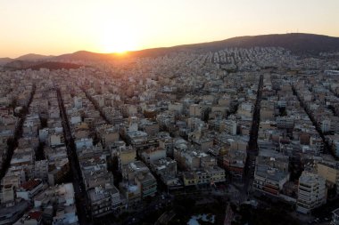 29 Ağustos 2020 'de Yunanistan' ın Korydallos ilçesindeki konutların hava manzarası