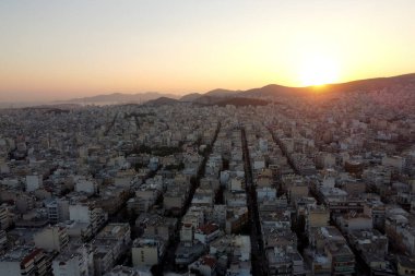 29 Ağustos 2020 'de Yunanistan' ın Korydallos ilçesindeki konutların hava manzarası