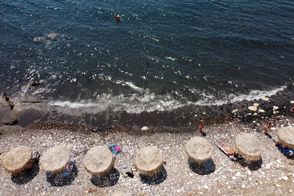 Ağustos 2020 Yunanistan Santorini Adasındaki Beyaz Sahil Manzarası — Stok fotoğraf