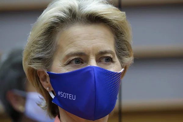 European Commission President Ursula Von Der Leyen Addresses Plenary Her — Stock Photo, Image