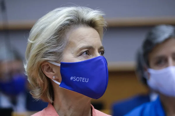 European Commission President Ursula Von Der Leyen Addresses Plenary Her — Stock Photo, Image