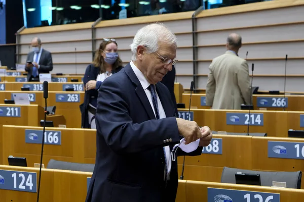 Miembros Del Parlamento Europeo Comisión Usan Mascarilla Facial Esperan Inicio — Foto de Stock
