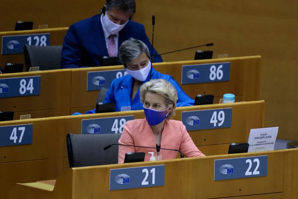 Presidente Comissão Europeia Ursula Von Der Leyen Usa Uma Máscara — Fotografia de Stock