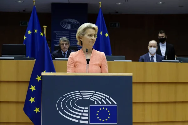 Presidenta Comisión Europea Ursula Von Der Leyen Dirige Plenario Durante —  Fotos de Stock