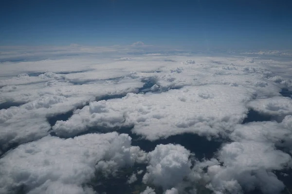 Nuvole Dal Finestrino Dell Aereo — Foto Stock