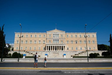 Yunanistan 'ın Atina şehir merkezindeki Syntagma Meydanı' nda 11 Ağustos 2020 'de yaya yürüyüşü