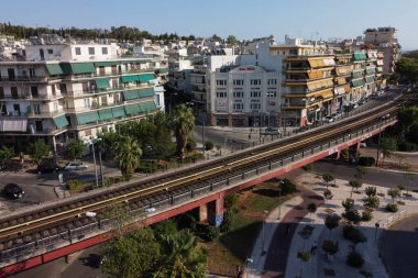 Yunanistan 'ın başkenti Atina' da 4 Ağustos 2020 'de bir Elektrik Demiryolu yola çıktı