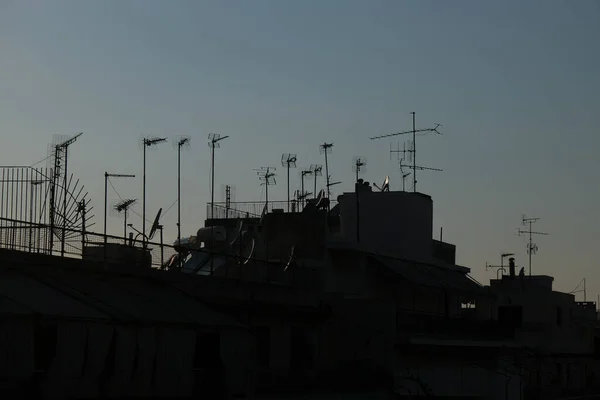 Antenas Televisão Topo Apartamento Atenas Grécia Agosto 2020 — Fotografia de Stock