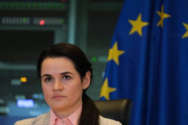 Brüksel, Belçika. 21 Eylül 2020. Beyaz Rusya muhalefet lideri Svetlana Tikhanovskaya Avrupa Parlamentosu 'nda milletvekillerine seslendi