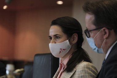 Beyaz Rusya muhalefet lideri Sviatlana Tsikhanouskaya, 21 Eylül 2020 'de Belçika' nın Brüksel kentindeki Avrupa Parlamentosu 'nda Beyaz Rusya' daki siyasi durumla ilgili toplantıya katıldı..