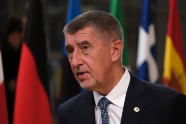 Çek Cumhuriyeti Başbakanı Andrej Babi, koronavirüs salgınından (COVID-19) bu yana Brüksel, Belçika 'da düzenlenen ilk AB zirvesine 17 Temmuz 2020' de geldi.. 
