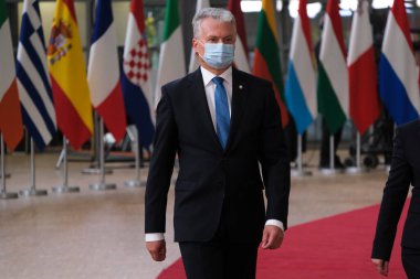 Litvanya Cumhurbaşkanı Gitana Nauseda, Avrupa Birliği liderleri zirvesine katılmak üzere 17 Temmuz 2020 'de Brüksel' e geldi..