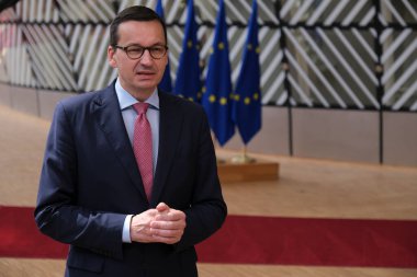 Polonya Başbakanı Mateusz Morawiecki, 19 Temmuz 2020 'de Brüksel, Belçika' da yapılacak Avrupa Birliği zirvesine katılmak üzere geldi..