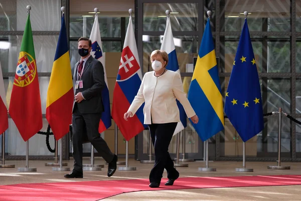德国总理默克尔将于2020年7月19日抵达布鲁塞尔出席欧盟领导人峰会 — 图库照片
