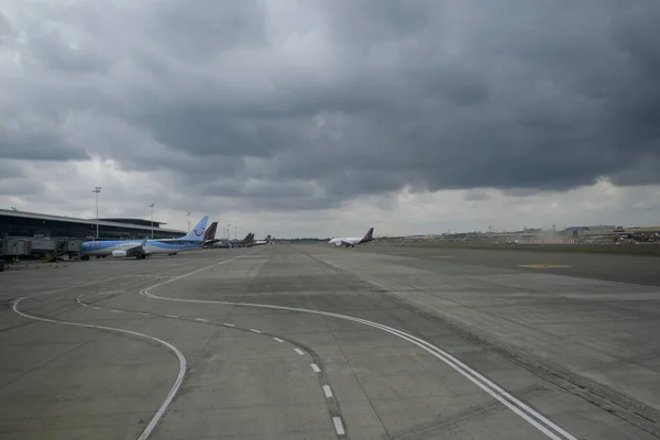 Avions Vus Dans Aire Trafic Aéroport International Bruxelles Zaventem Juillet — Photo