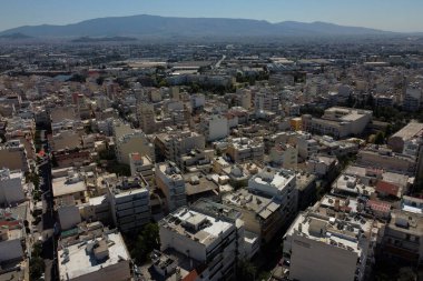 Atina şehrinin 29 Ağustos 2020 'de Yunanistan' daki yüksek nüfuslu bölgeleri gösteren yüksek bir görüntüsü