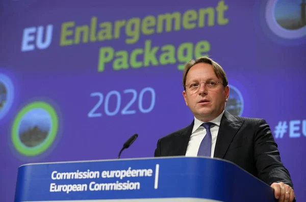 Oliver Varhelyi Commissaire Européen Chargé Politique Voisinage Élargissement Lors Une — Photo