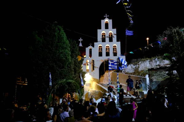 Lidé Účastní Náboženských Slavností Řeckém Ostrově Santorini Srpna 2020 — Stock fotografie