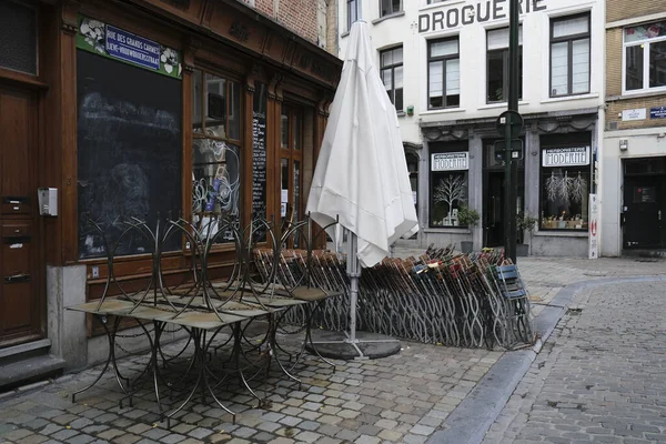 시야의 벨기에 브뤼셀의 2020 나라에서 코로나 바이러스 감염이 이후에 술집과 — 스톡 사진