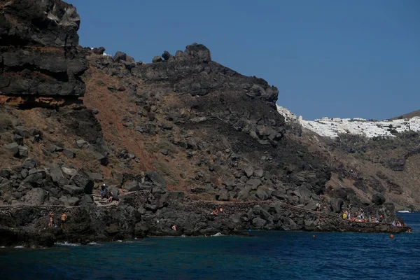 Zicht Gray Volcanic Rock Het Griekse Eiland Santorini Augustus 2020 — Stockfoto