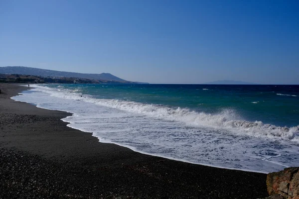 Vlna Písečné Pláži Ostrově Santorini Řecké — Stock fotografie