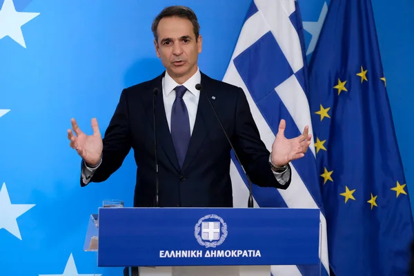 Primer Ministro Griego Kyriakos Mitsotakis Habla Los Medios Comunicación Concluir —  Fotos de Stock