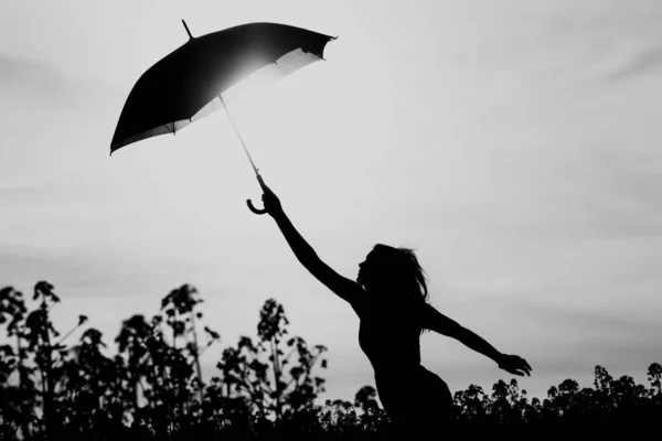 Parapluie Femme Silhouette Libre Débranché Jusqu Ciel Blanc Noir Fille — Photo