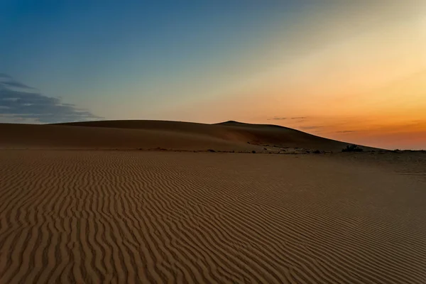 Hermosa vista del paisaje del desierto en Dammam Arabia Saudita — Foto de Stock