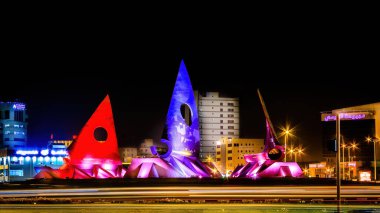 Dammam döner kavşaklar gece görüşü - DAMMAM Suudi Arabistan