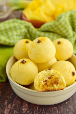 Endonezya şenlikli tart çerezleri ananas reçeli ile dolu. Idul Fitri kutlama için ünlü tanımlama bilgileri